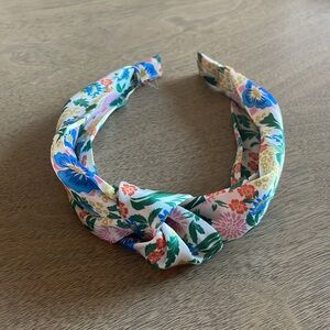 NWT Anthropologie Topknot Floral Headband